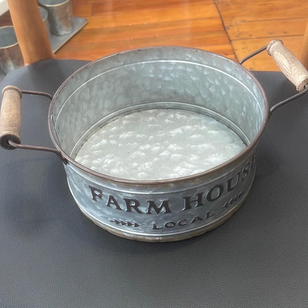 Farmhouse Round Bin